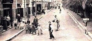 1975- Arzew - Place d'Isly2 - 1908